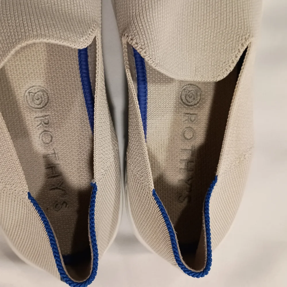 Rothys very good